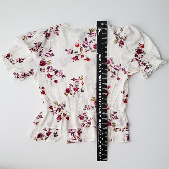 AMERICAN RAG Puff Sleeve Wrap Floral Top - Picture 6 of 9